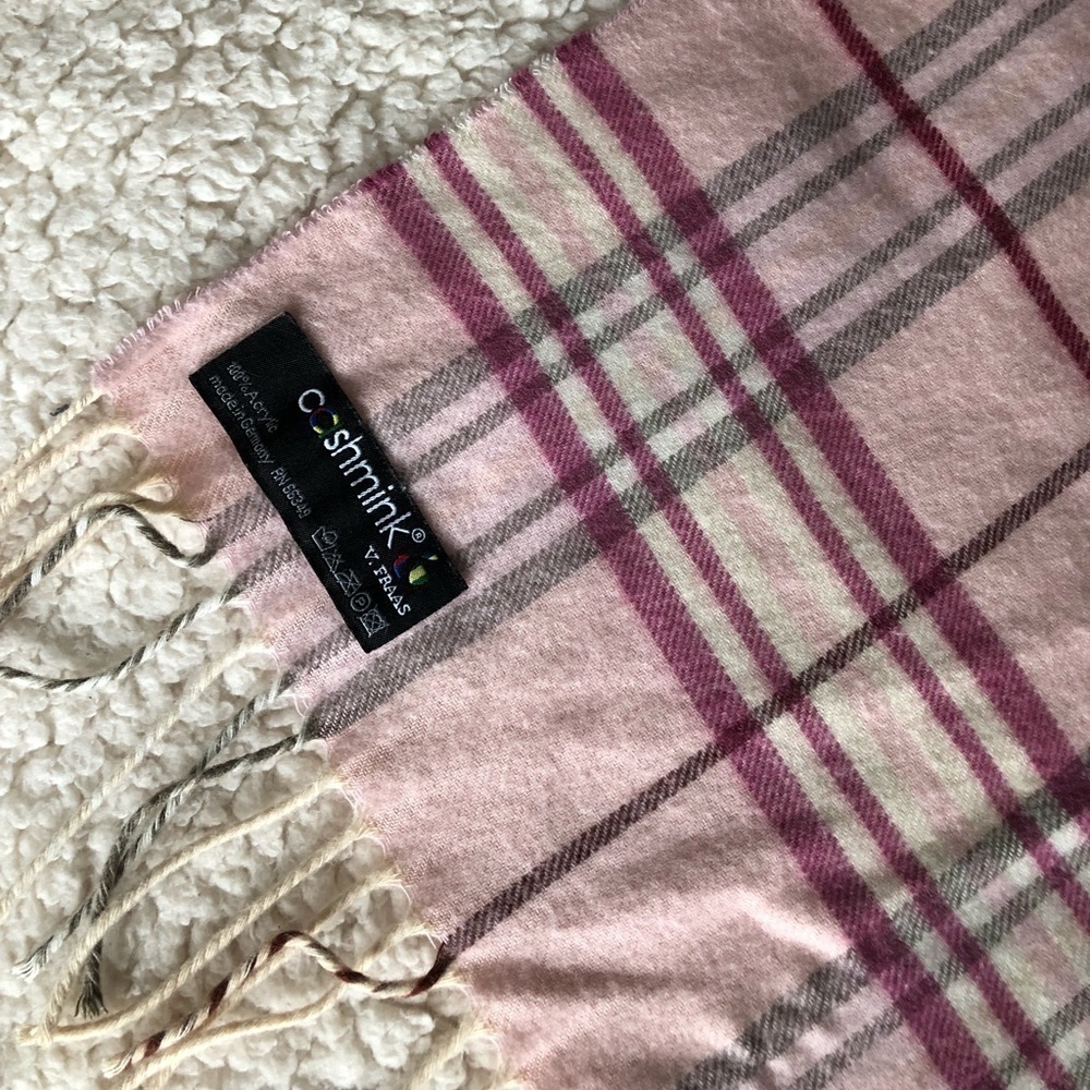Plaid Burberry Pattern Scarf - image 5